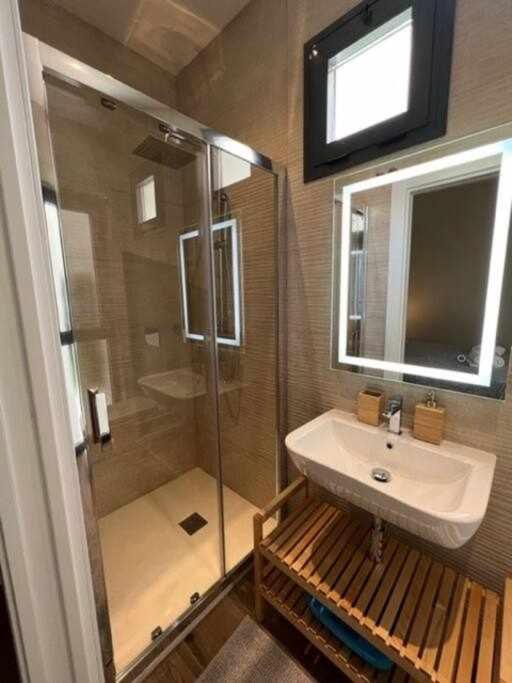 Deluxe Twobedroom Apartment Seville Downtown Bagian luar foto