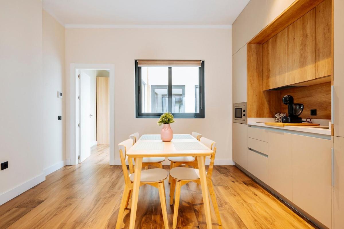 Deluxe Twobedroom Apartment Seville Downtown Bagian luar foto
